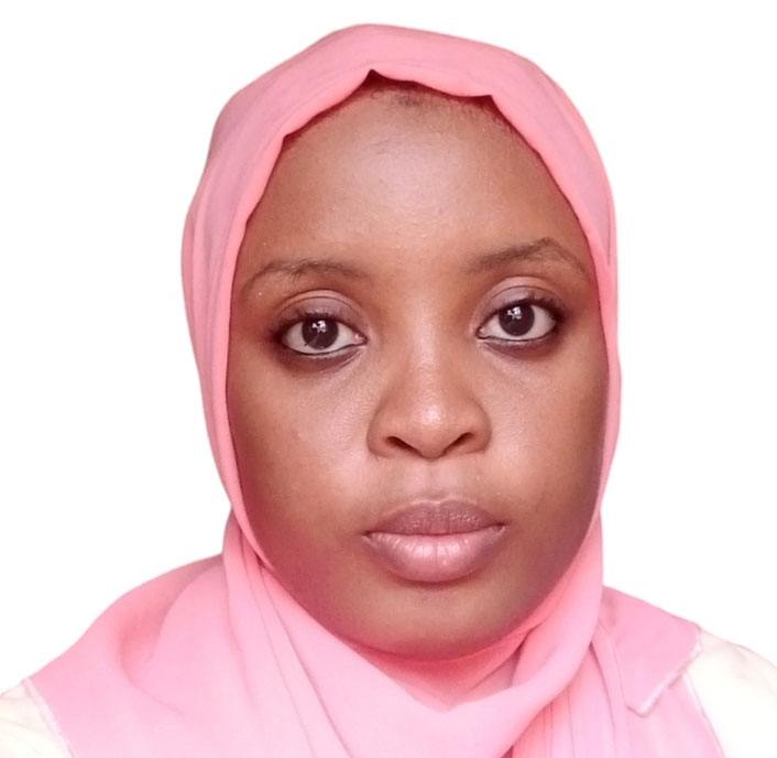 Suleiman Aminat Queen.